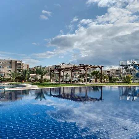Thalassa Beachfront Aparthotel Vokolidha