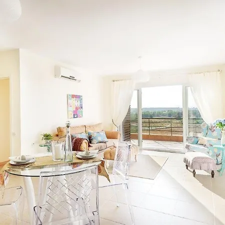Aparthotel Thalassa Beachfront